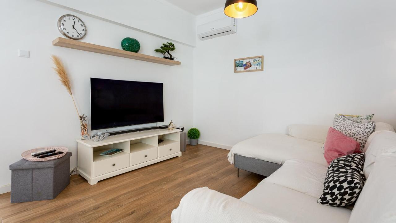 Faro Getaway W/ Big Balcony By Lovelystay מראה חיצוני תמונה